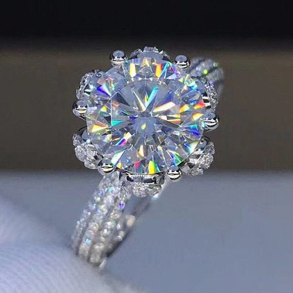 Certified 5ct. t.w. Moissanite Diamond Flower Wedding Engagement Ring NEW - Picture 1 of 13